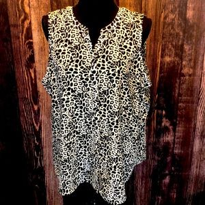 Apt 9 sleeveless blouse